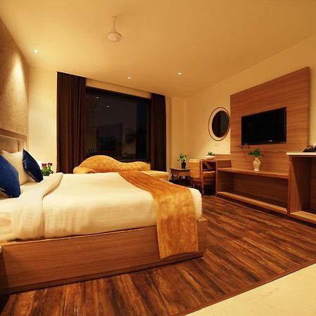 Treehouse London Street Amritsar Exterior foto