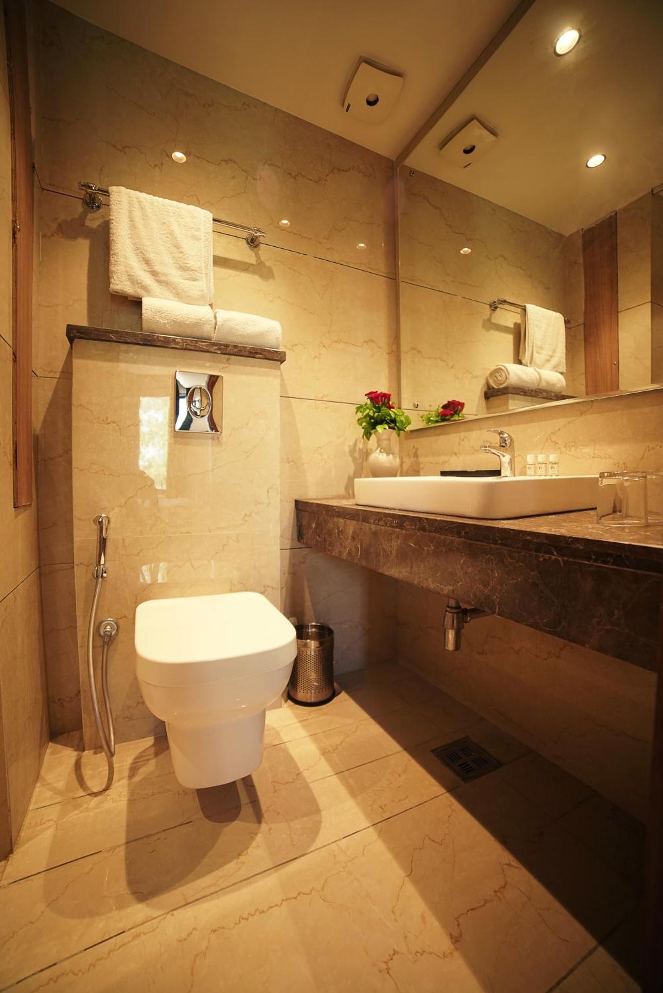 Treehouse London Street Amritsar Exterior foto